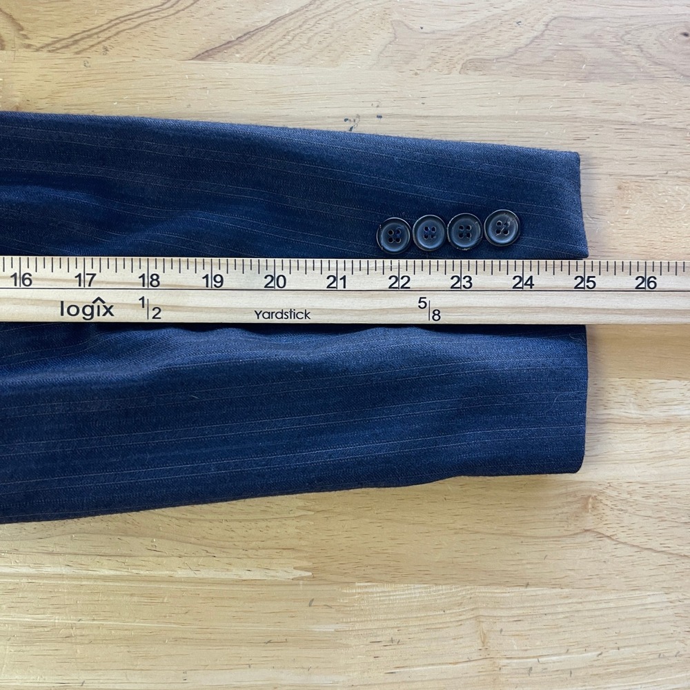 Jos A Bank 2-Piece Suit 42R 36x29 100% Wool Navy Blue Pin Striped Jacket  Pants - Picture 9 of 16